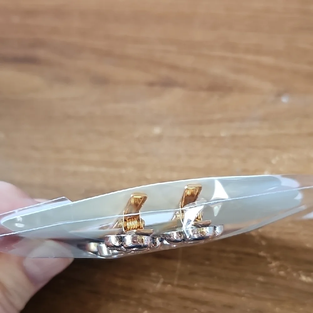 New Gold Tone Flower Hair Clips Pair With Rhinestones - Aligator Clip